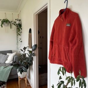 Women’s Red Mountain Classic Fleece Jacket, size small. Full-zip. Unused!